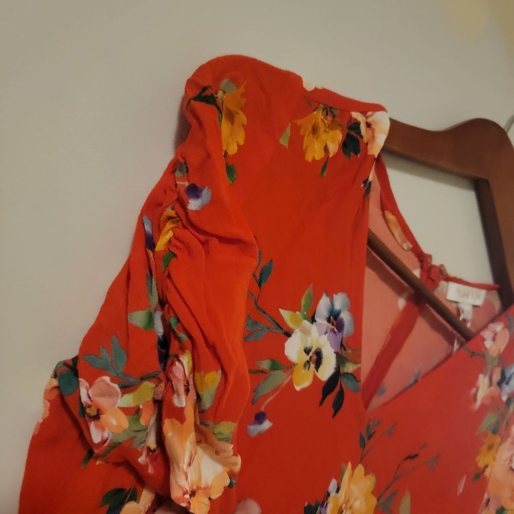 NEW Yumi Kim 'Flawless Romper' Floral Symphonay Red One Piece - Picture 3 of 12